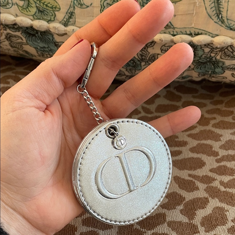Christian Dior Metallic Silver Keychain Mirror NIB - Picture 11 of 11